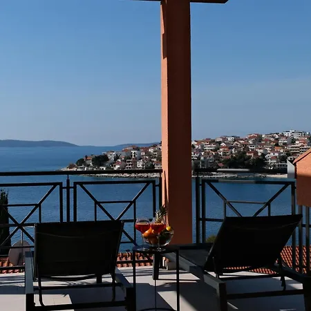 Apartment Medusalina-bora Trogir