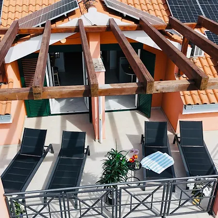 Apartment Medusalina-bora *